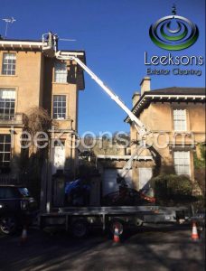 gutter cleaning bath