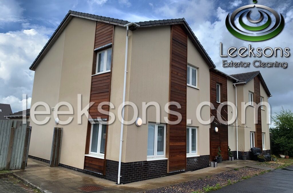 Before and After: Incredible Render Cleaning Results in the Bristol Area
