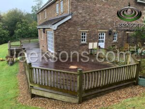 wooden decking cleaning