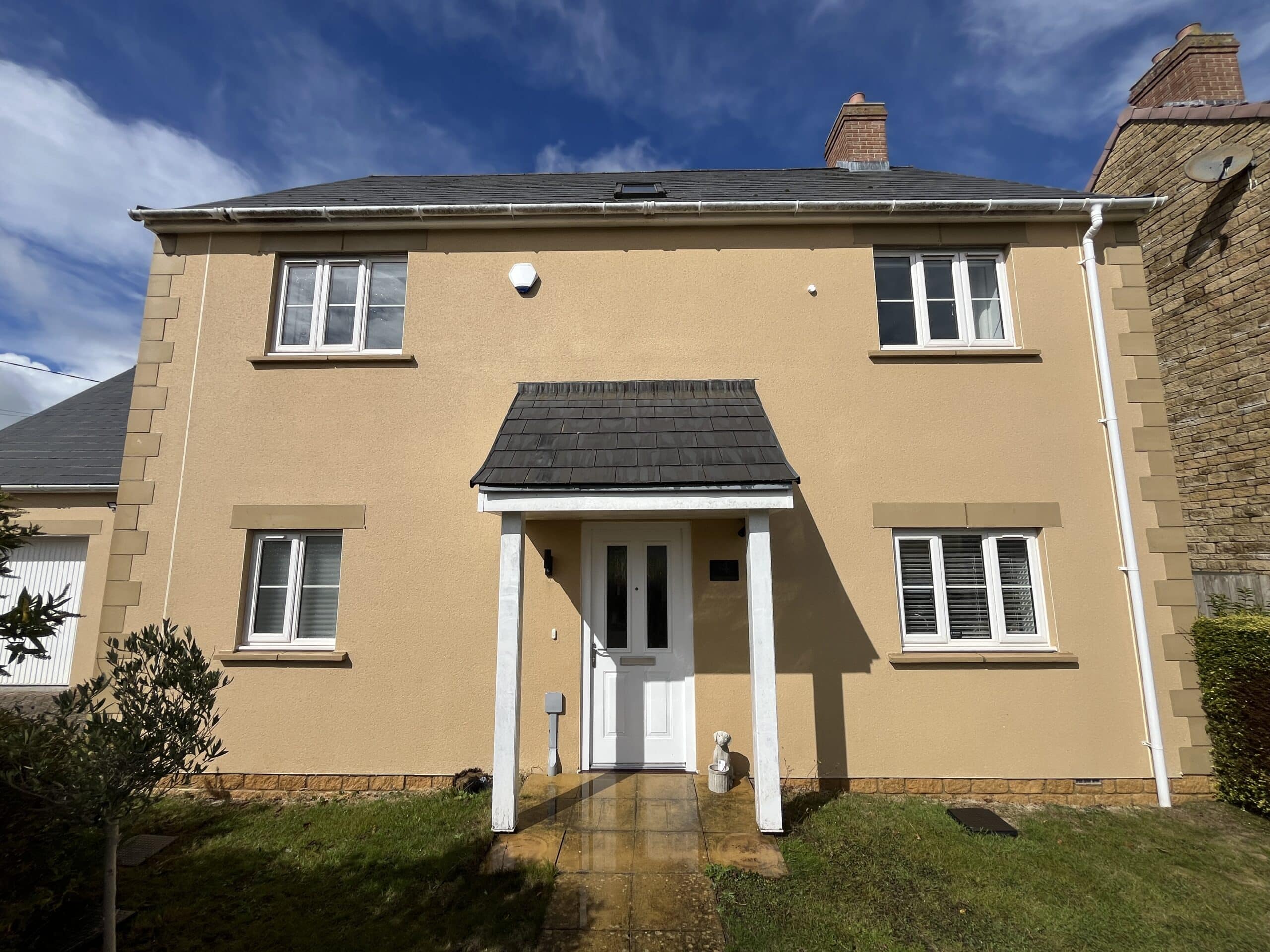 render cleaning in emersons green